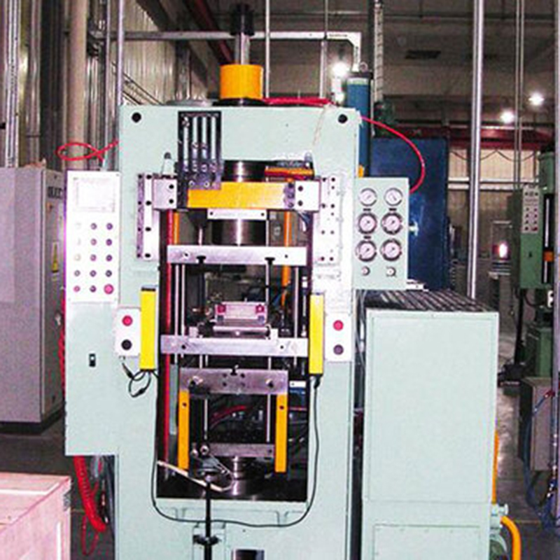 怎样判断必一体育平台_必一体育（中国的油液该不该换 